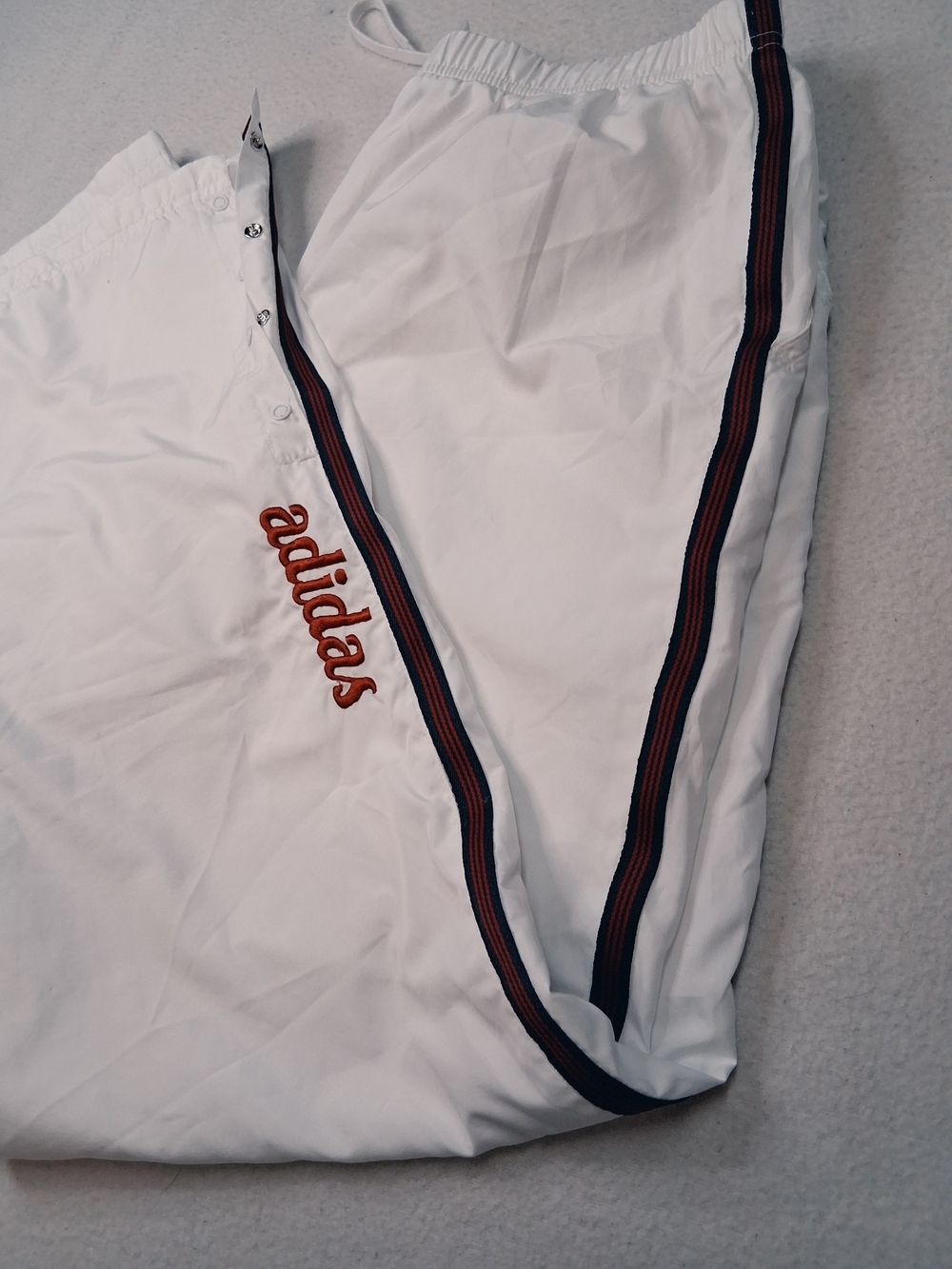 Vintage Adidas Full-Snap Tearaway Track Pants 🔥Classic 90s/Y2K streetwear